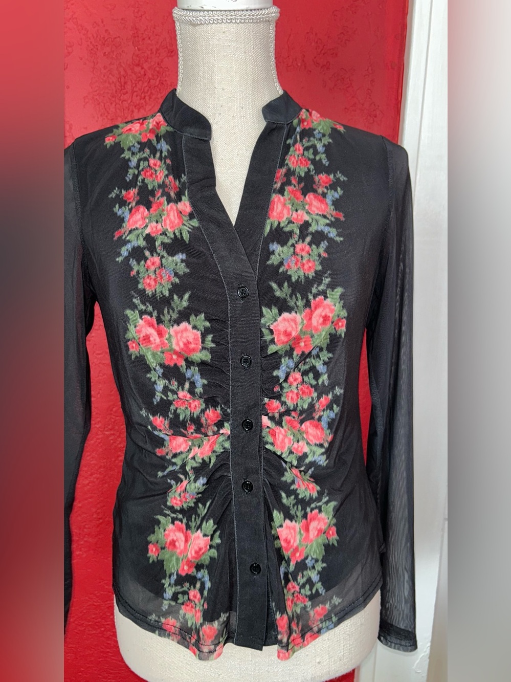 Black Sheer Button-Up Blouse w/ Pink Red Floral Print size  small by DR2